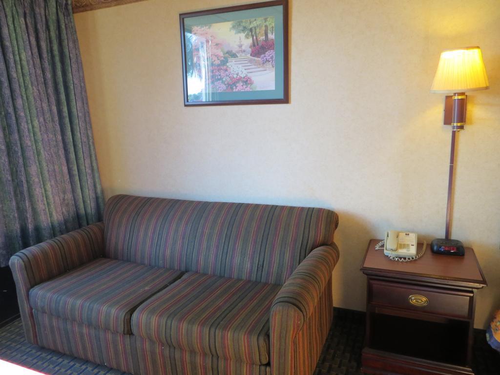 Eurotel Inn Maitland Zimmer foto